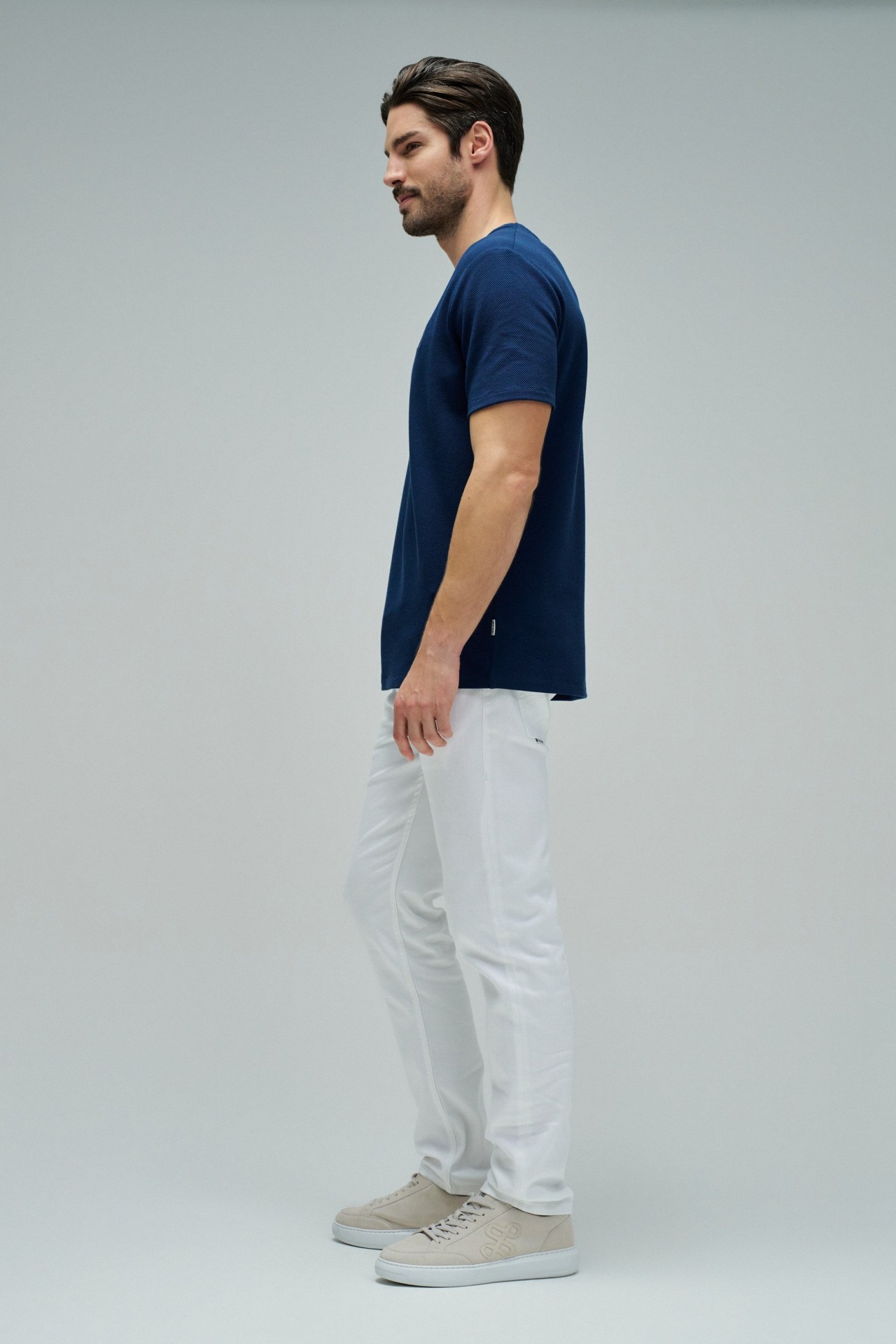 T-SHIRT WITH TEXTURE
