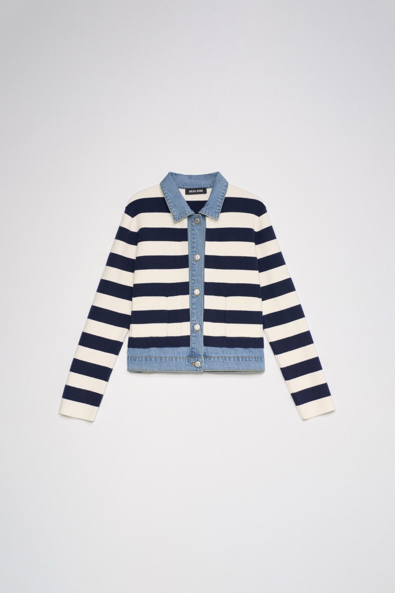 GEBREID JASJE MET DENIMDETAILS