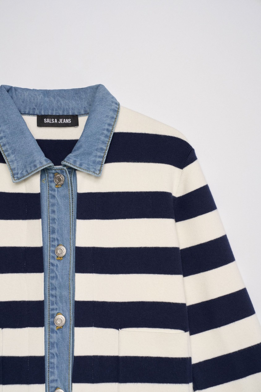 GEBREID JASJE MET DENIMDETAILS