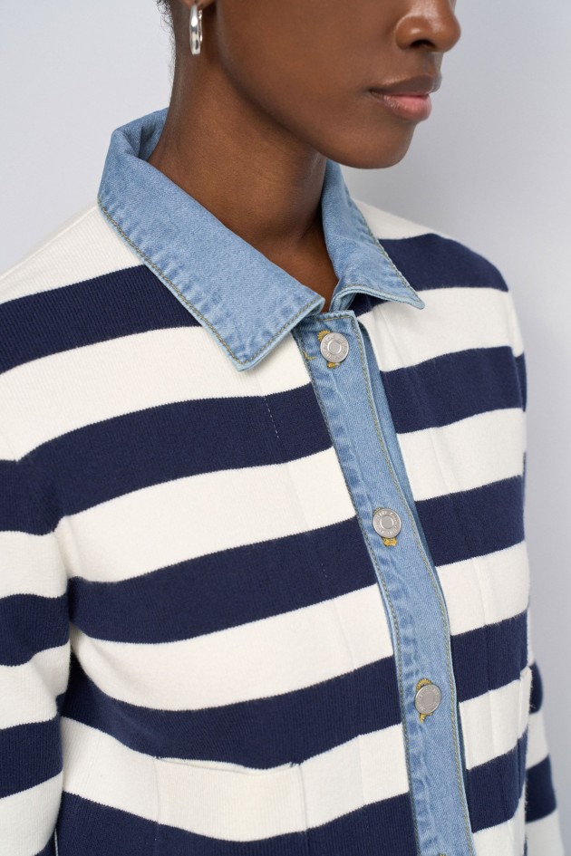 GEBREID JASJE MET DENIMDETAILS