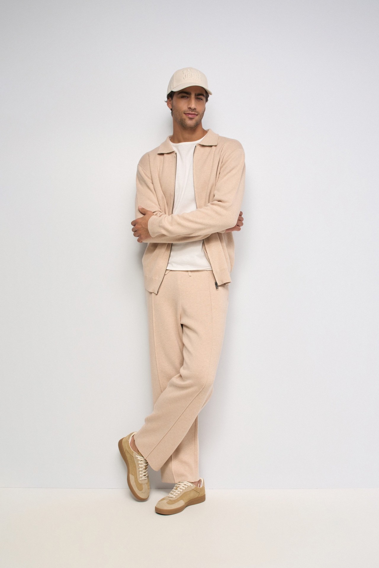 PANTALON JOGGERS AVEC CACHEMIRE