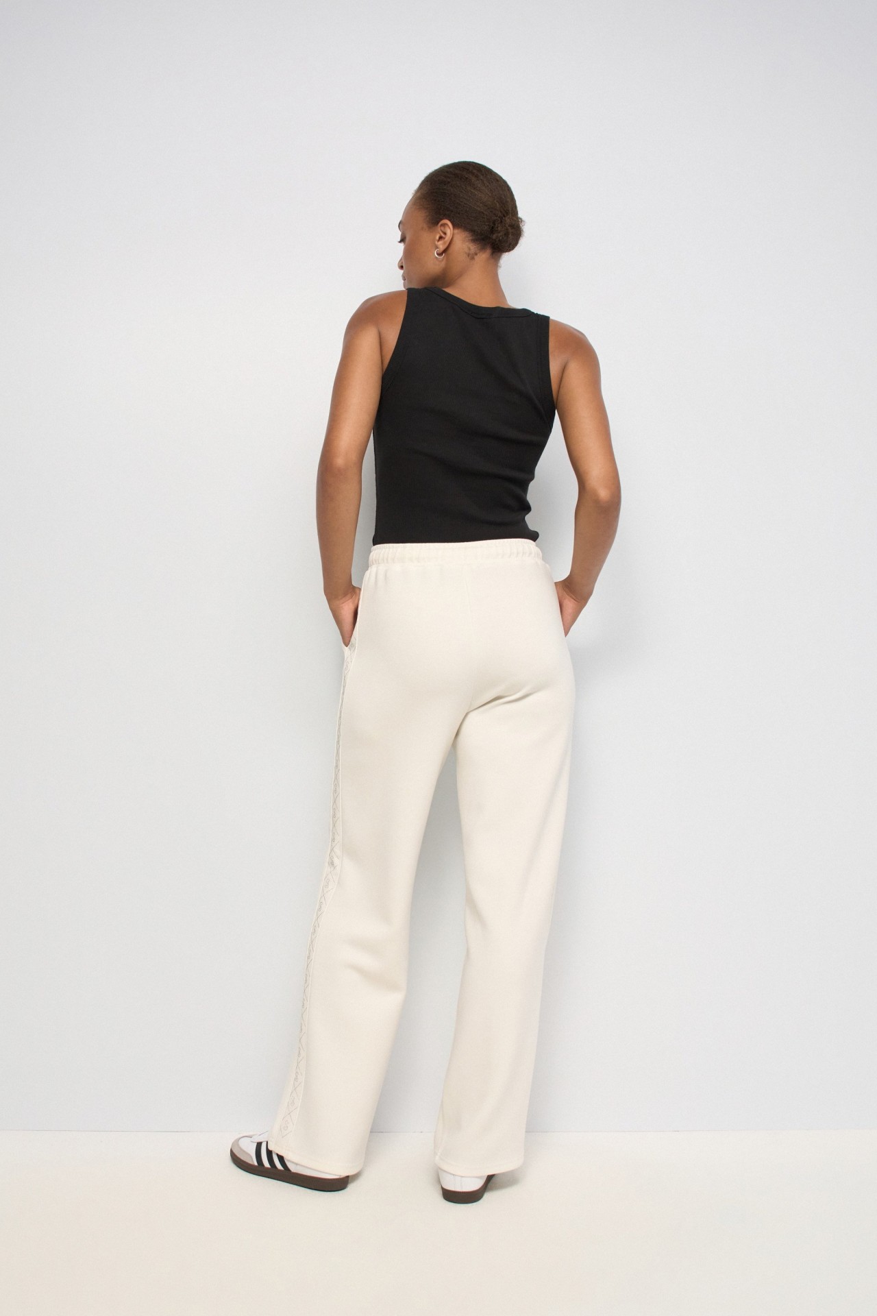 PANTALONES JOGGERS DE PUNTO