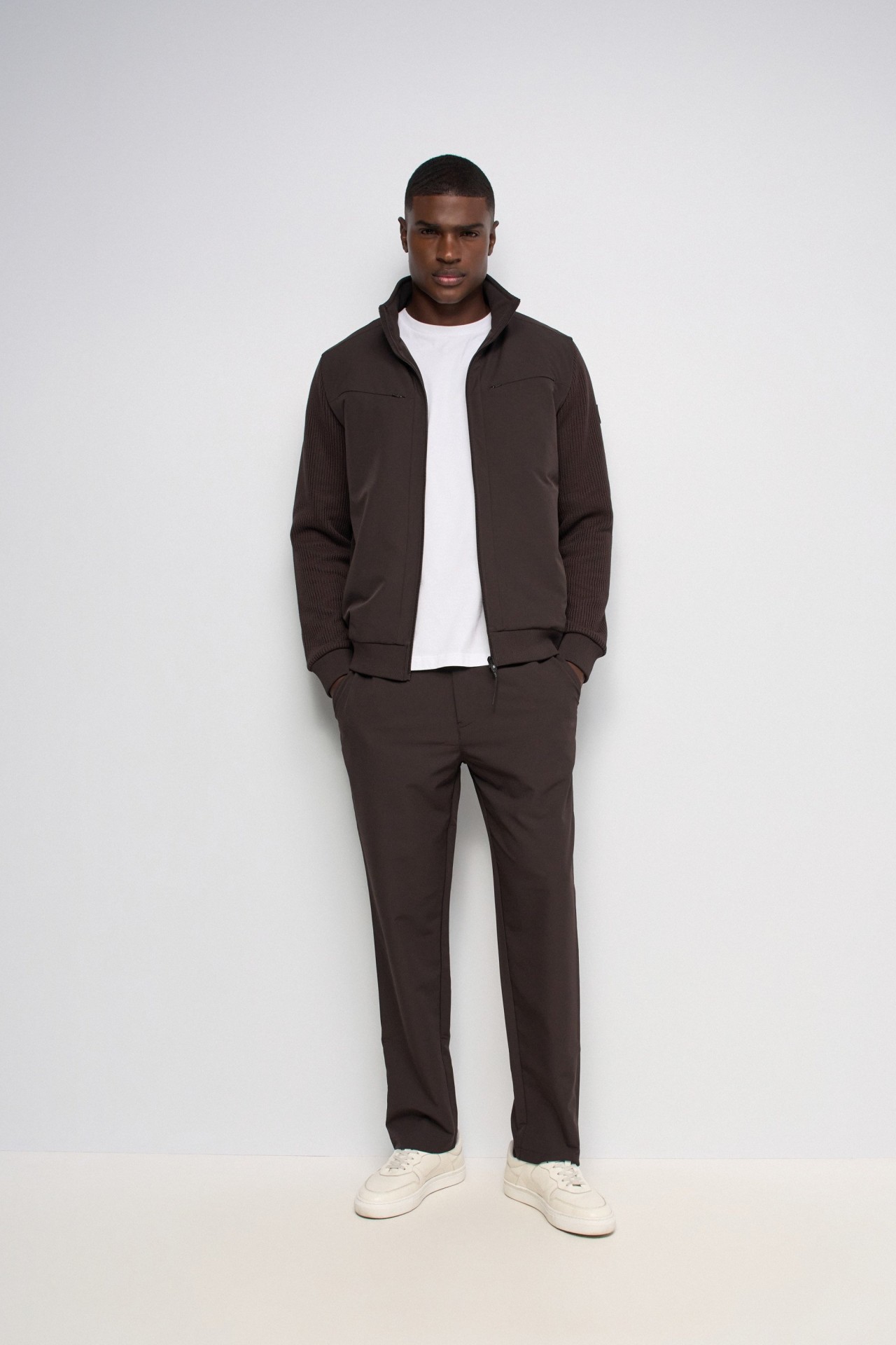 JOGGERS BROEK VAN STOF