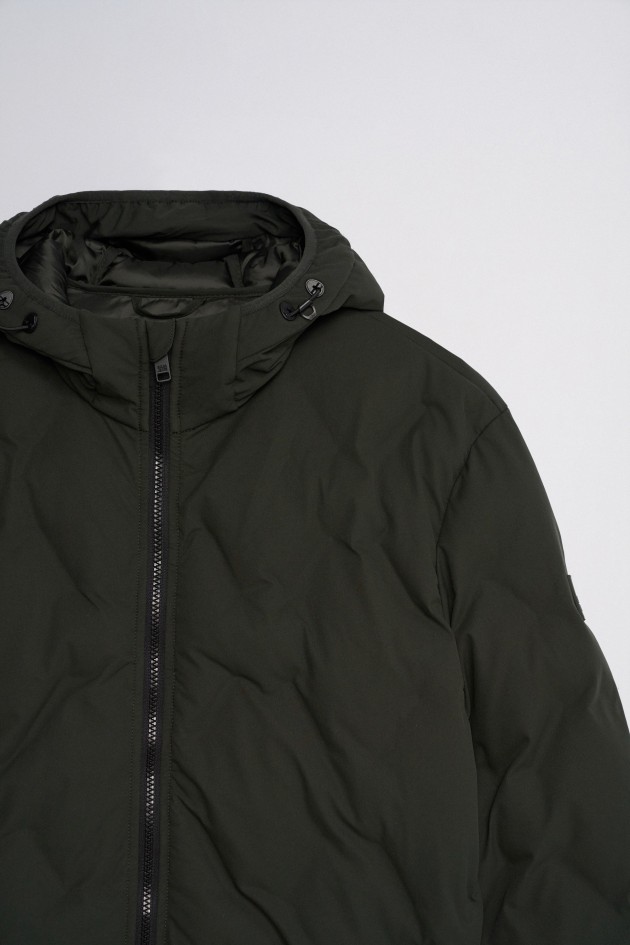 PUFFER JACKET WITH POCKETS