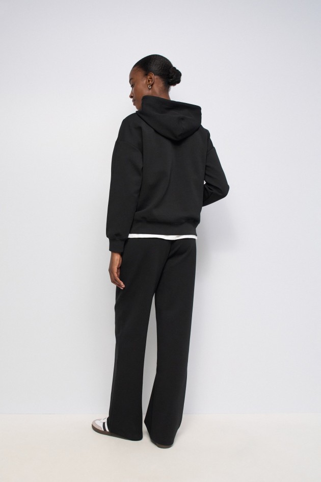 HOODIE AVEC BRANDING