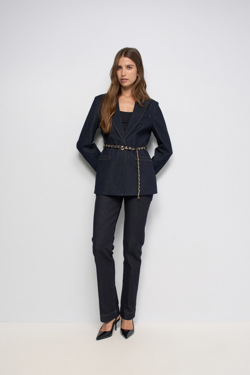 BLAZER DE DENIM CON CINTURÓN