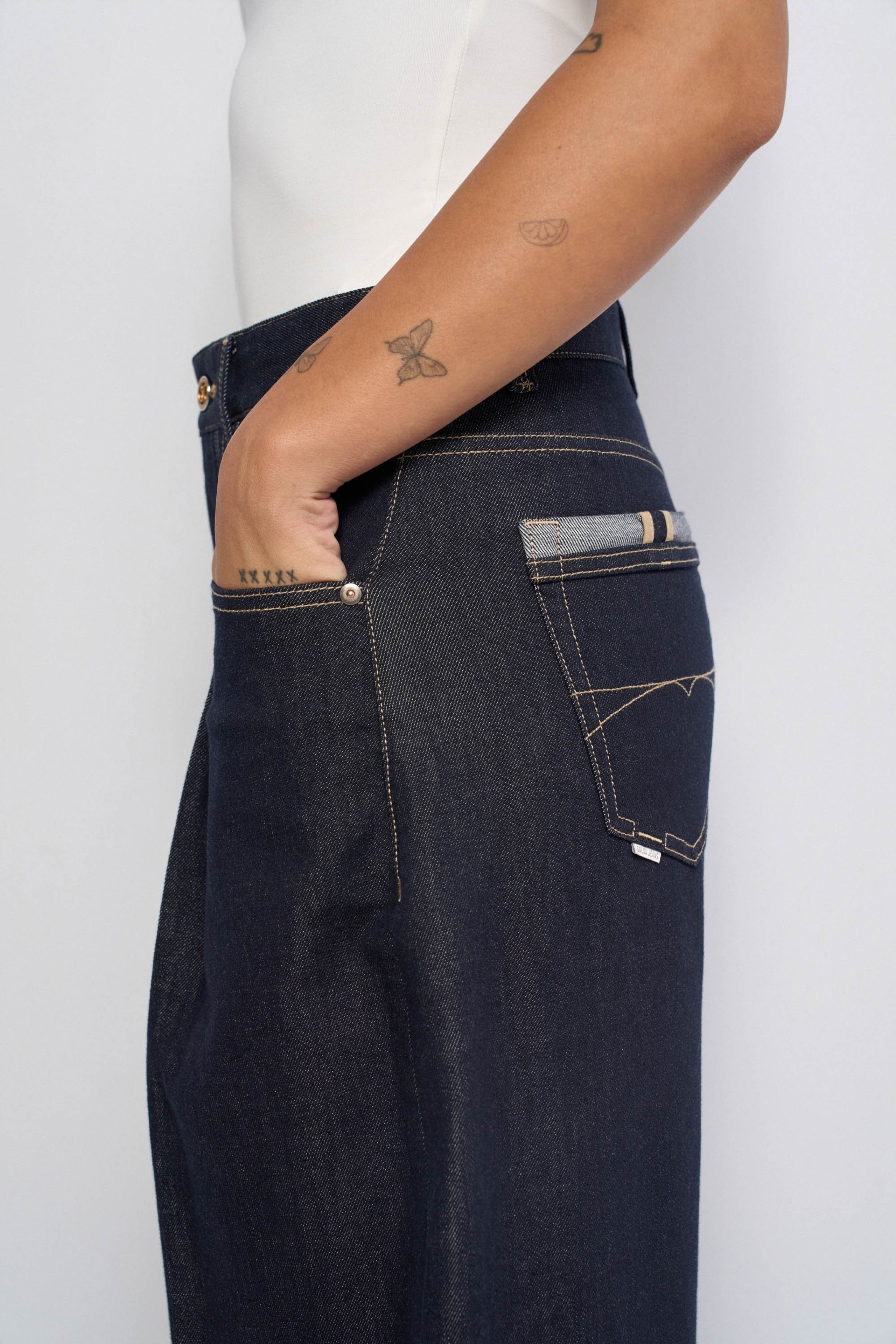 BARREL JEANS DENIM ATELIER