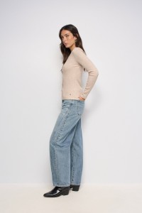 PULL EN MAILLE C�TEL�E AVEC N?UDS