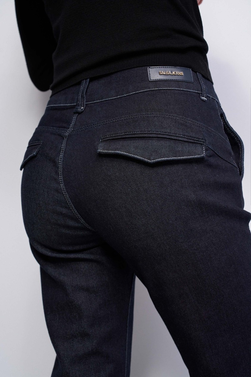 SECRET CHINO FLARE W BACK POCKET FLAPS