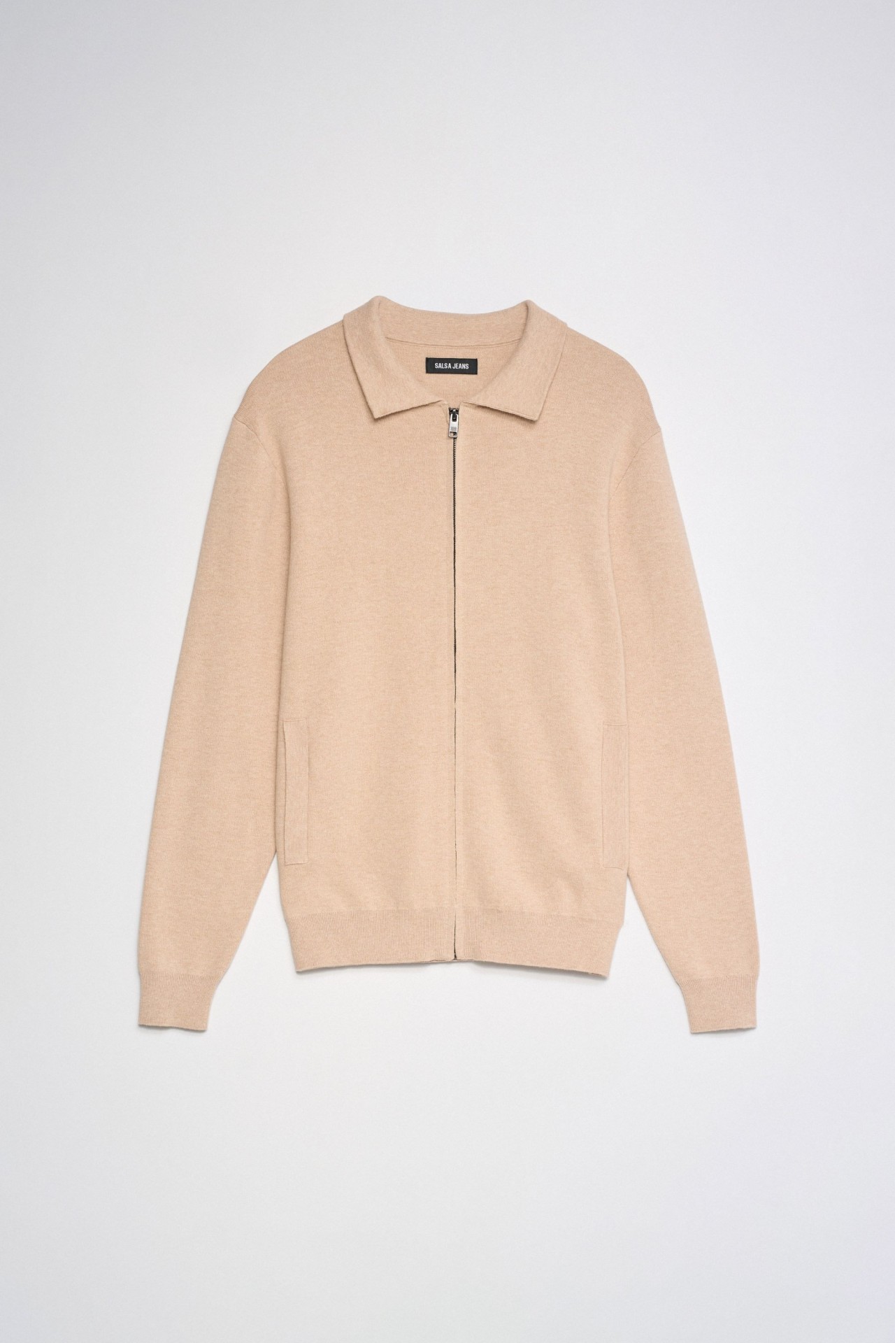CARDIGAN COM CAXEMIRA