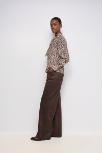 CHEMISE ANIMAL PRINT AVEC LIEN AU COU