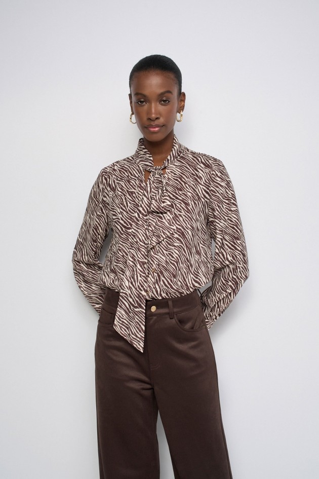 CHEMISE ANIMAL PRINT AVEC LIEN AU COU