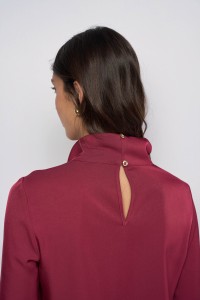 BLOUSE AVEC D�TAIL M�TALLIQUE