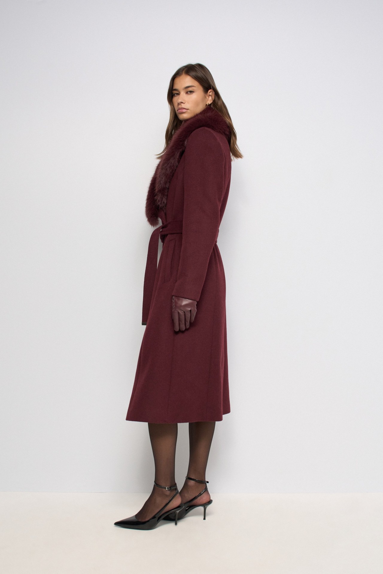 MANTEAU GRACE LONG EN DRAP DE LAINE AVEC FOURRURE