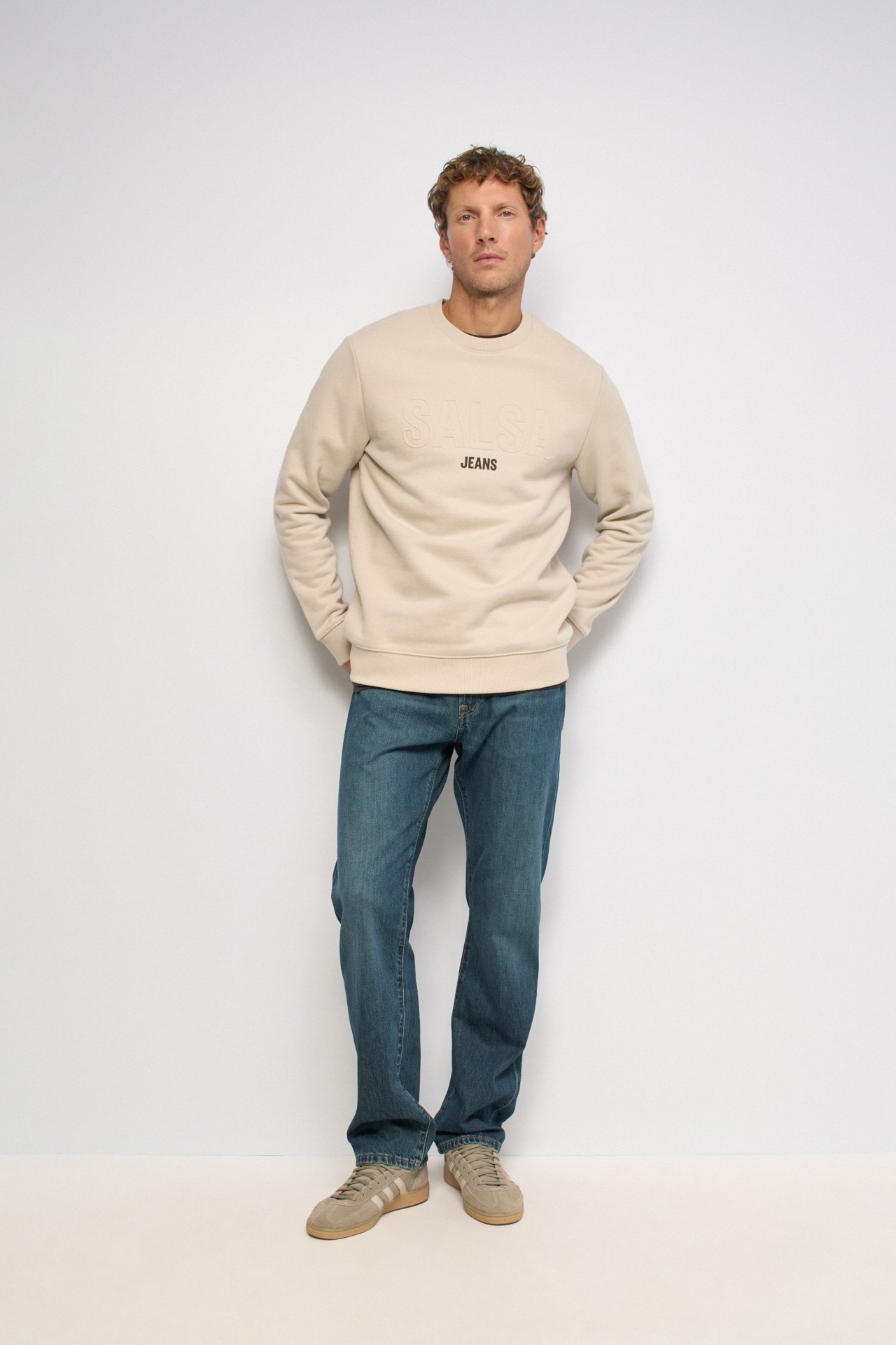SWEATSHIRT MET BRANDING