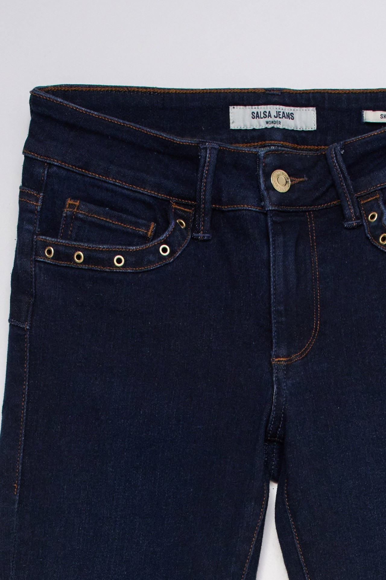 WONDER PUSH UP SKINNY JEANS