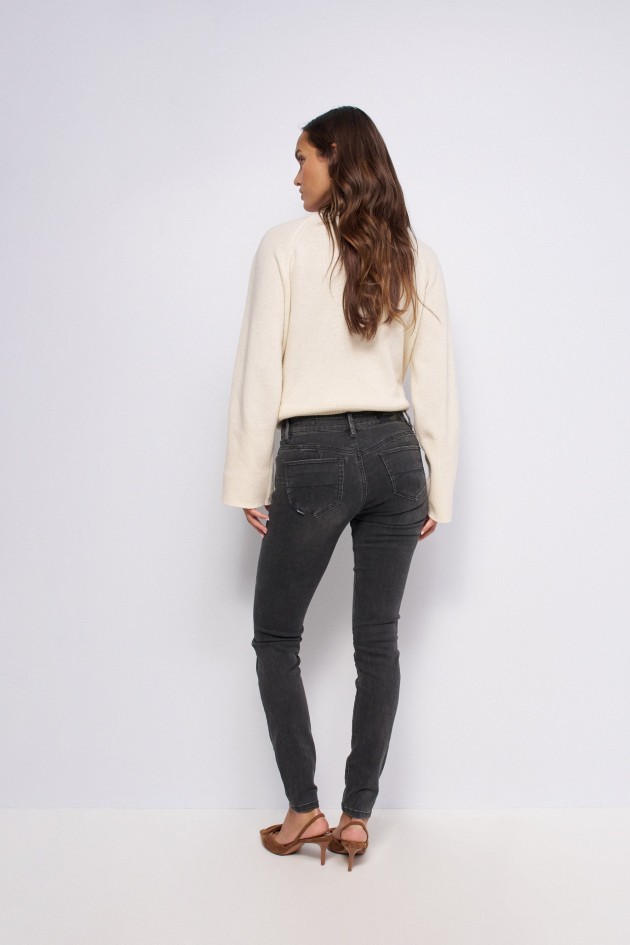 WONDER PUSH UP SKINNY JEANS