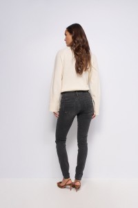 WONDER PUSH UP SKINNY JEANS