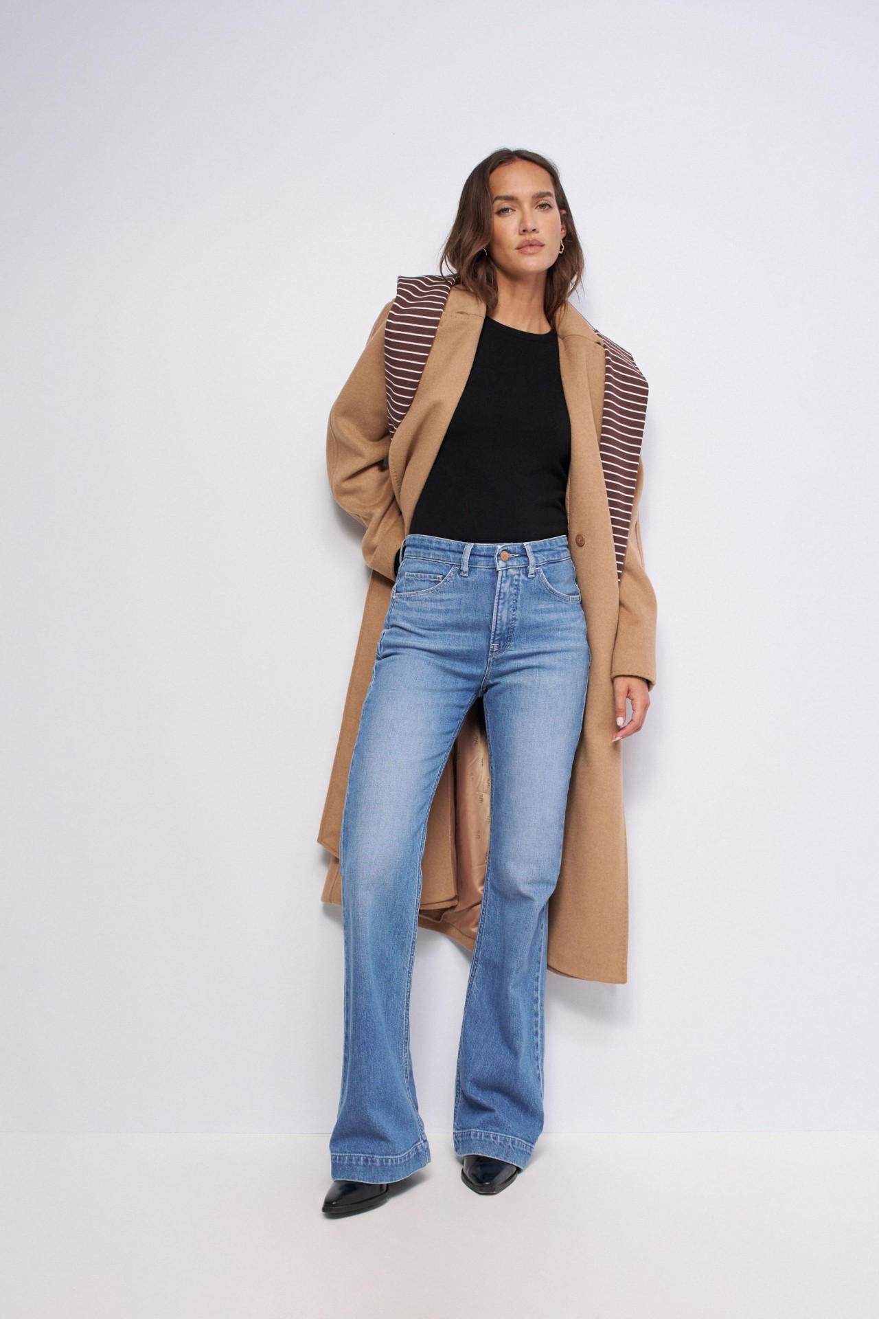 FAITH PUSH IN FLARE JEANS