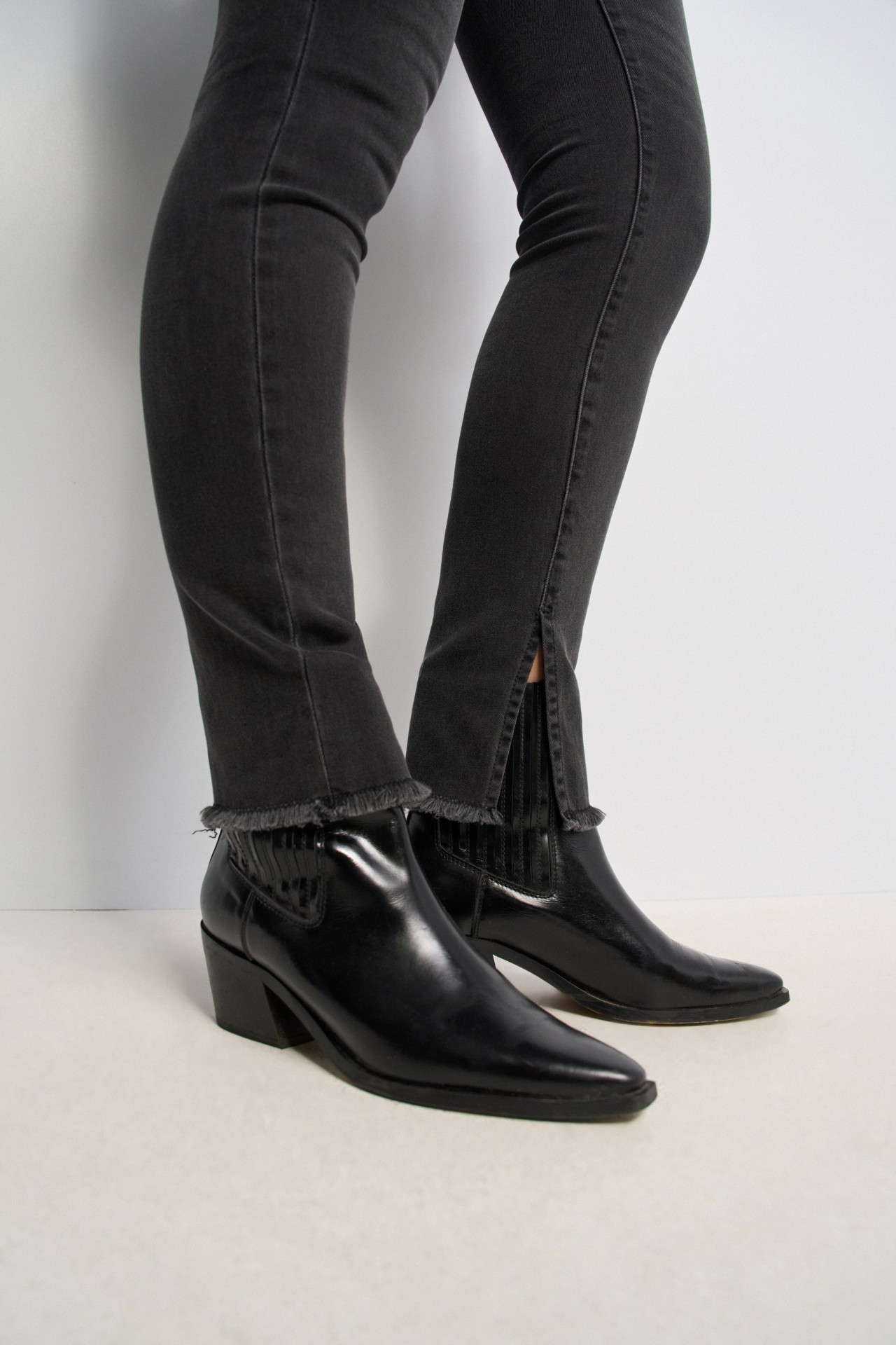 DESTINY PUSH UP SKINNY JEANS