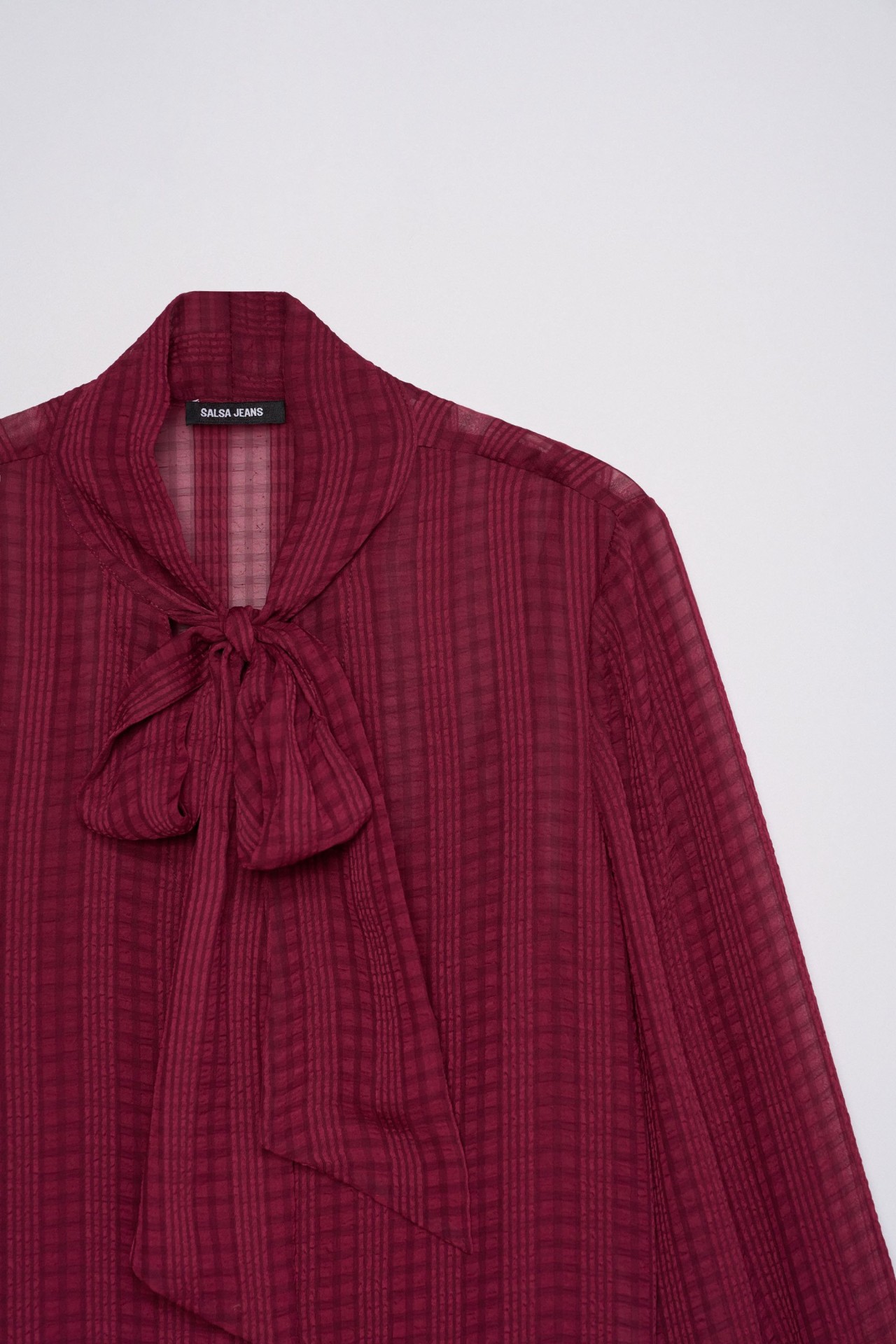 CHEMISE � N?UD