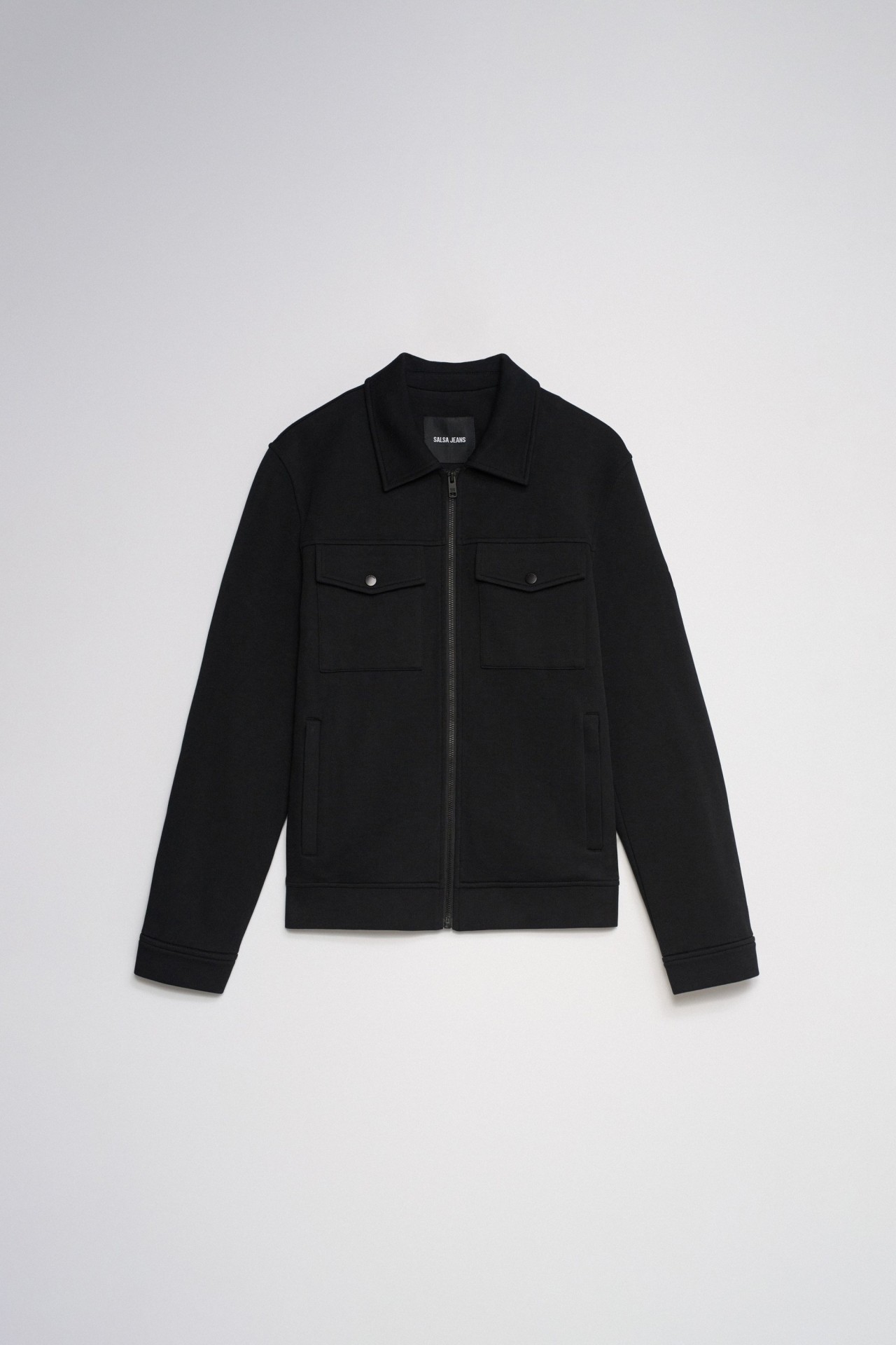 COAT KNITTED WITH CHEST POCKETS