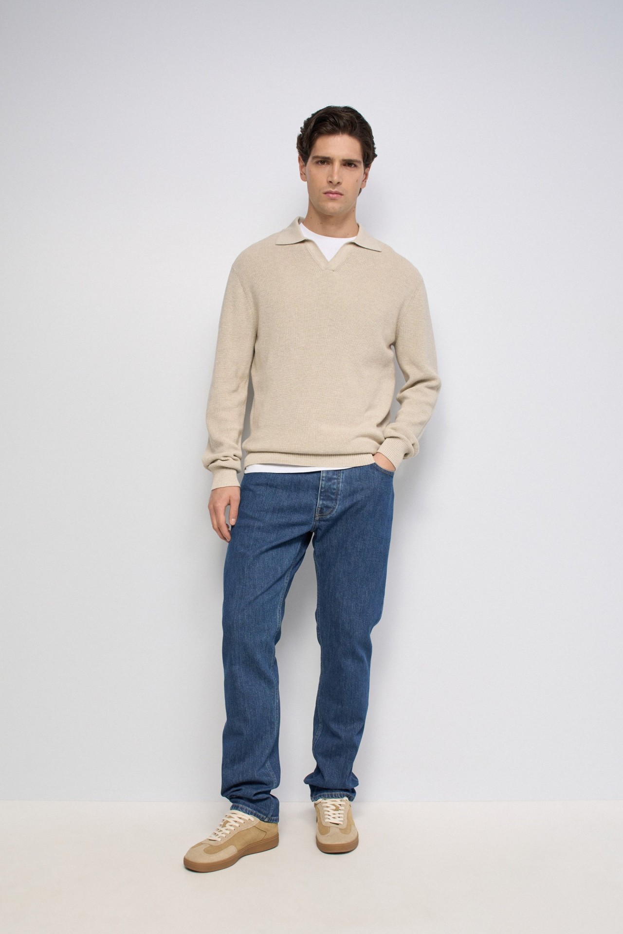 REGULAR FIT JEANS