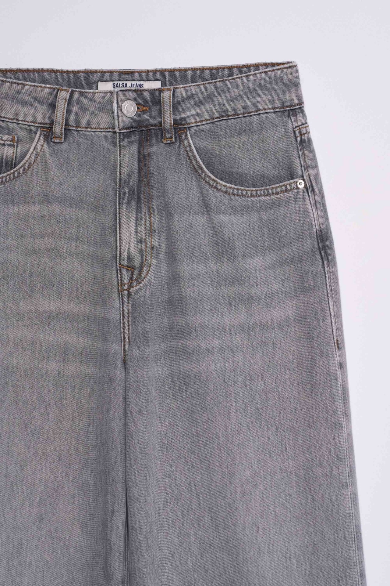 WIDE LEG JEANS