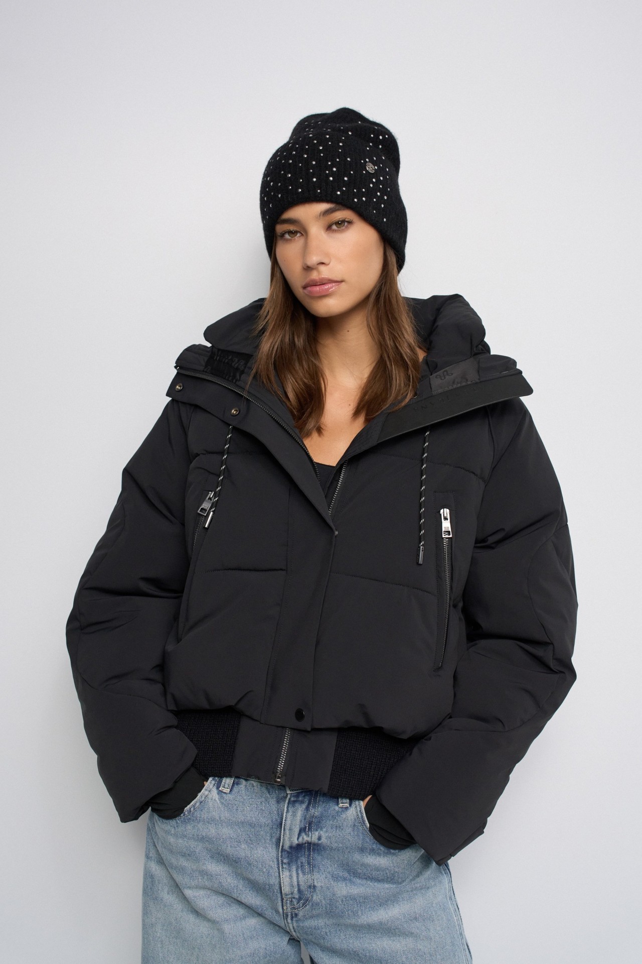 BEANIE WITH WOOL