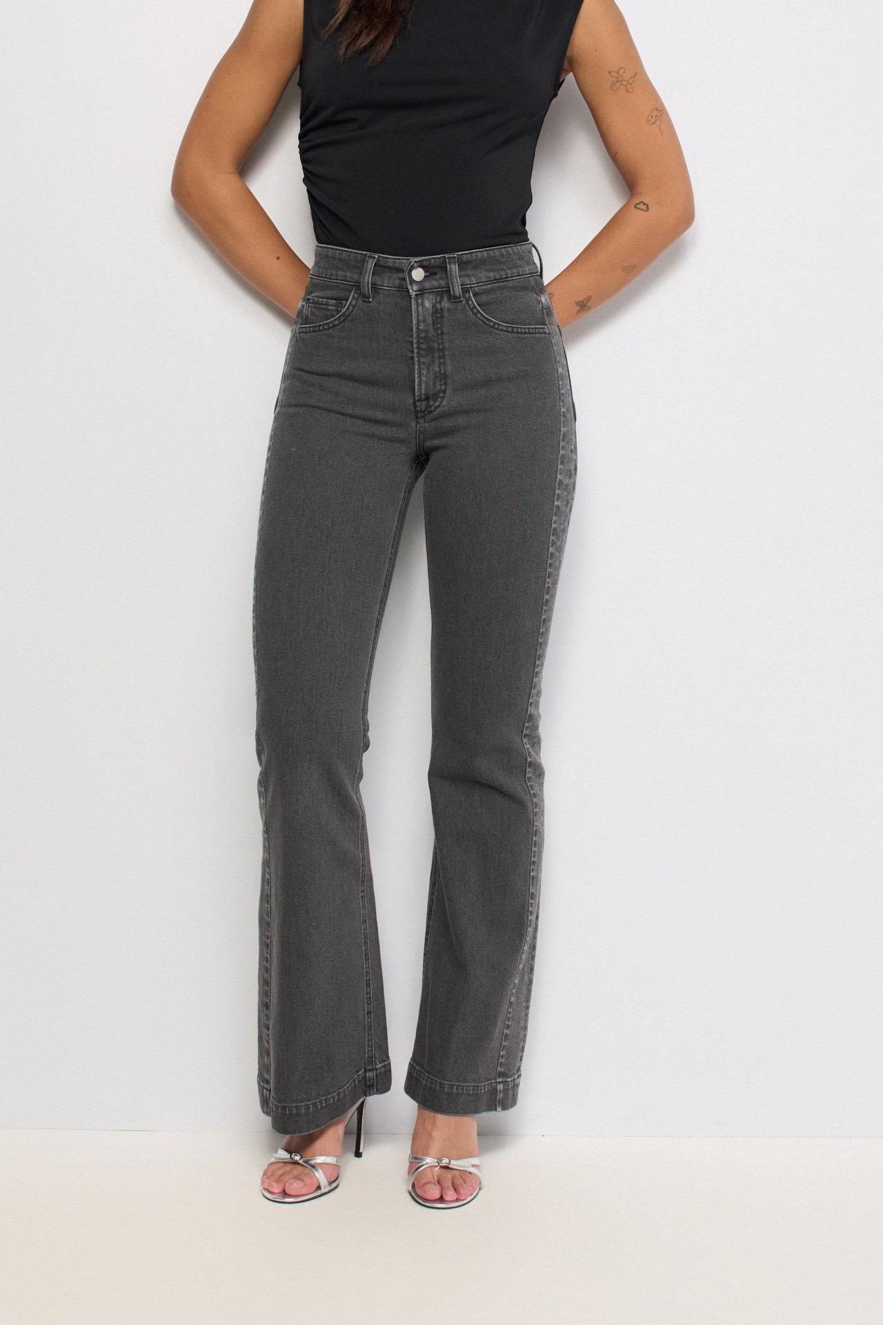 JEAN FAITH PUSH IN FLARE