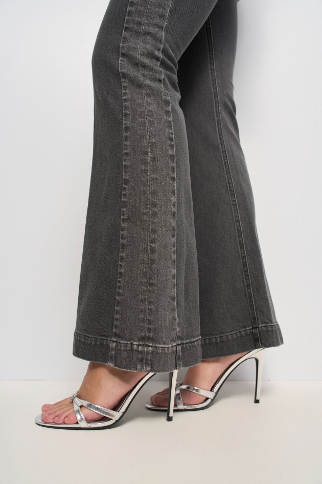 JEANS FAITH PUSH IN FLARE