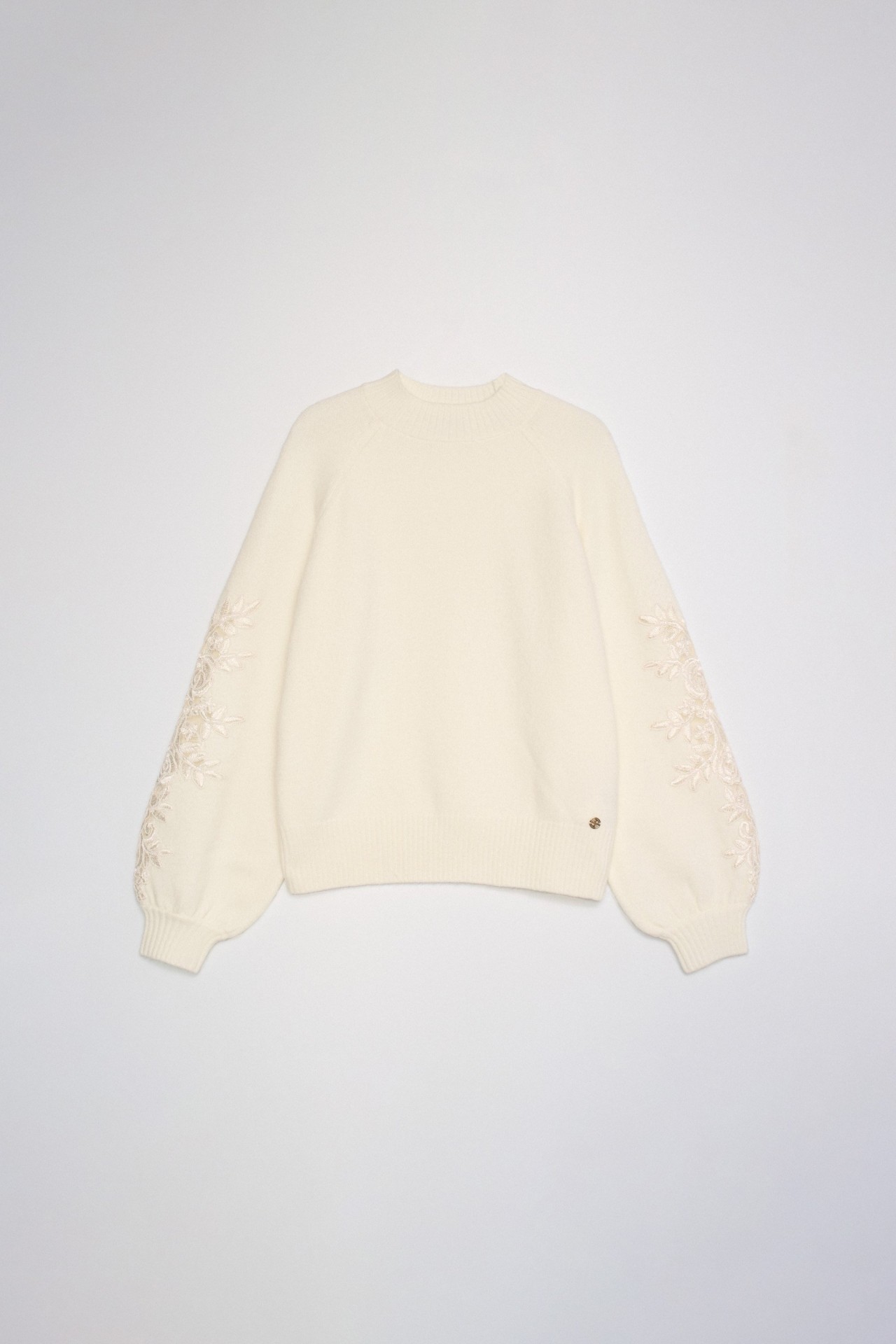 LACE-DETAIL KNITTED JUMPER
