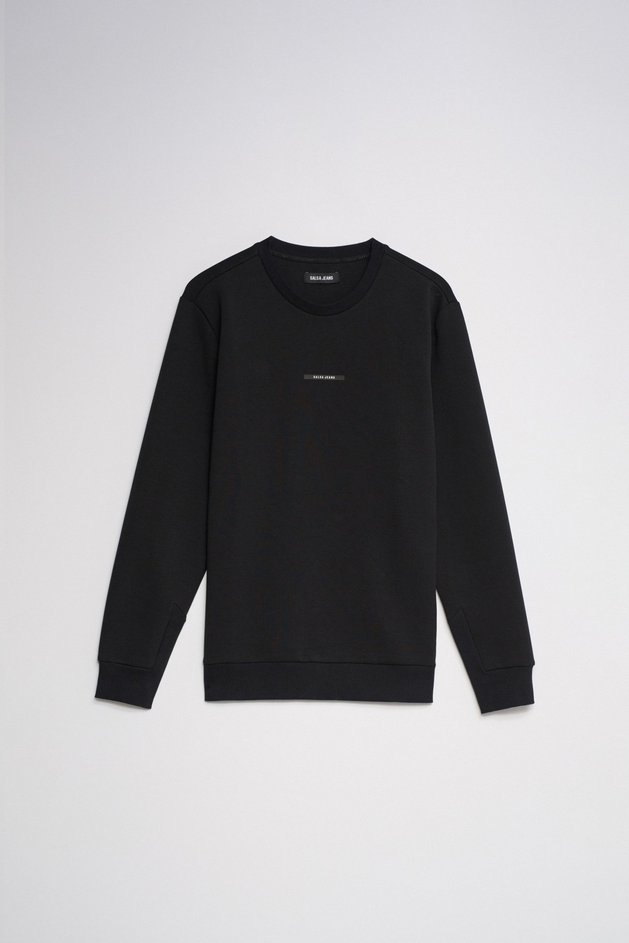 SWEATSHIRT MIT BRANDING