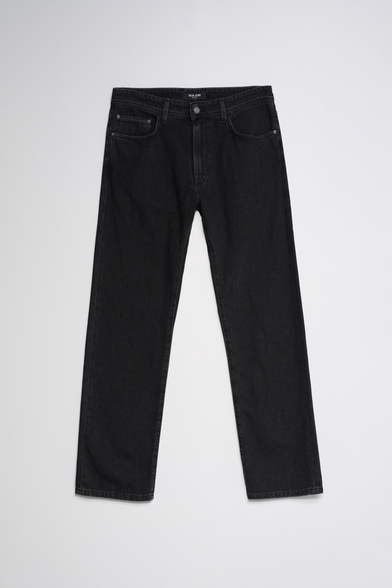STRAIGHT FIT JEANS