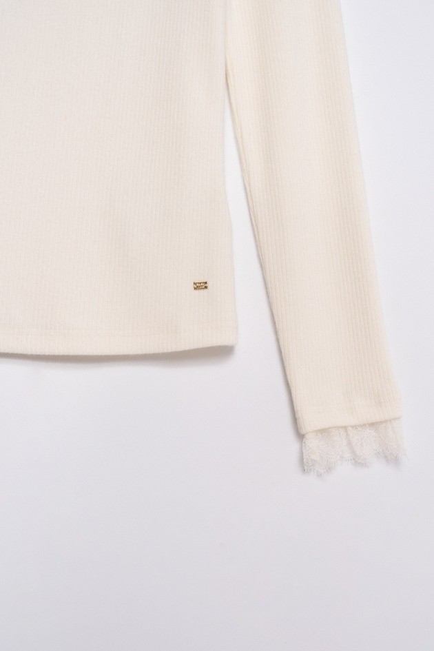 JERSEY DE PUNTO CANALÉ CON ENCAJE