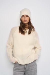 WOOL AND MOHAIR BEANIE