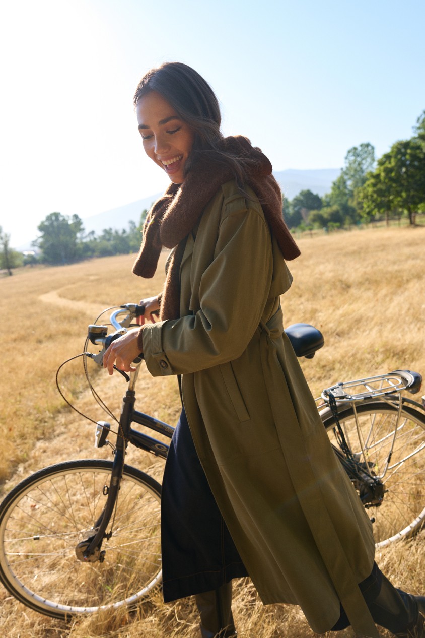 VELVETY-EFFECT TRENCH COAT