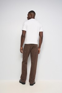 STRAIGHT FIT JEANS