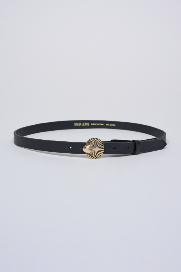 LEATHER BELT WITH METAL DETAIL