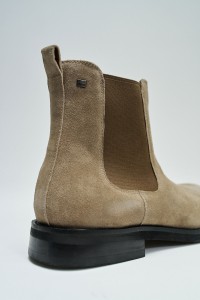 CHELSEA BOOTS VAN LEER