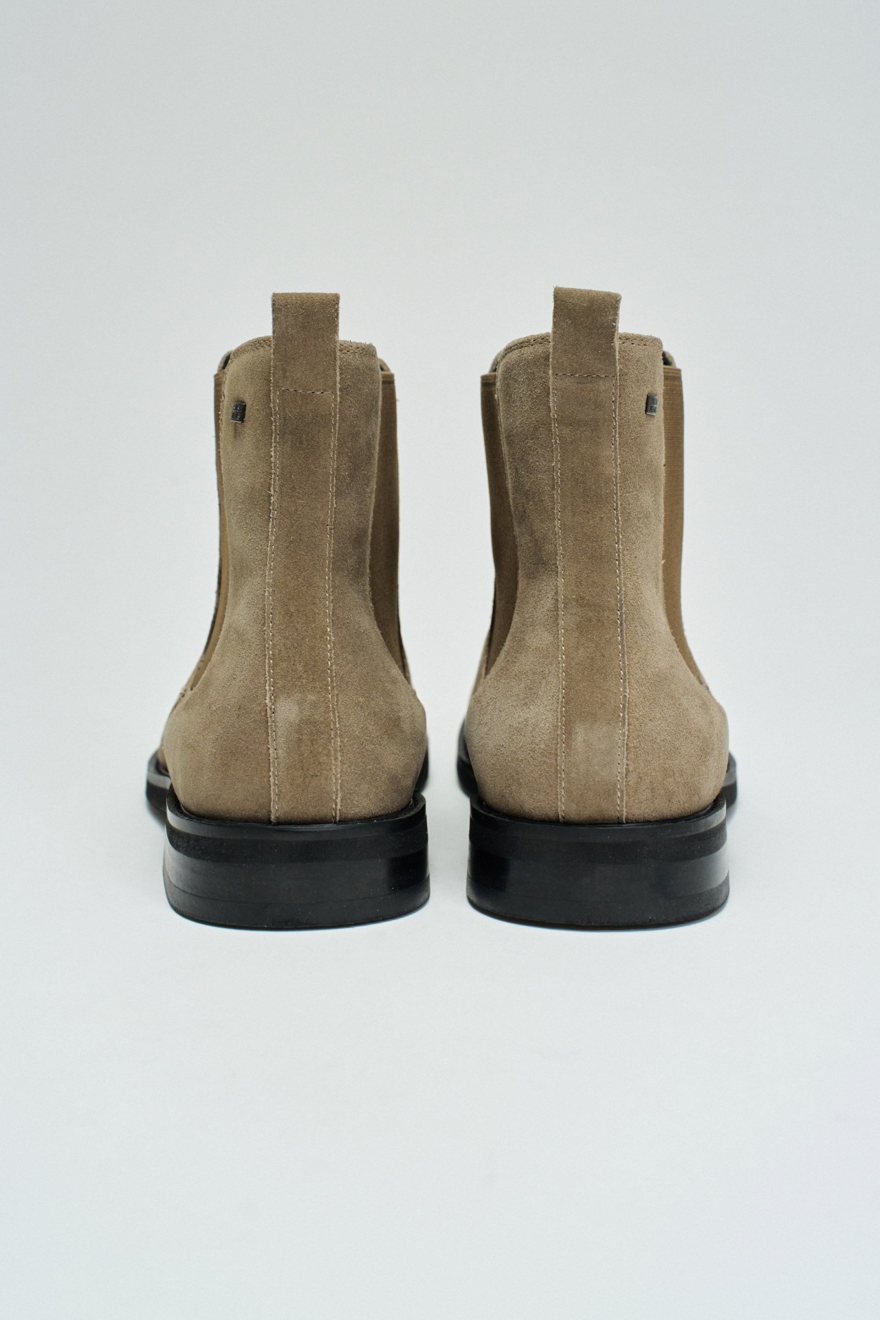 CHELSEA BOOTS VAN LEER