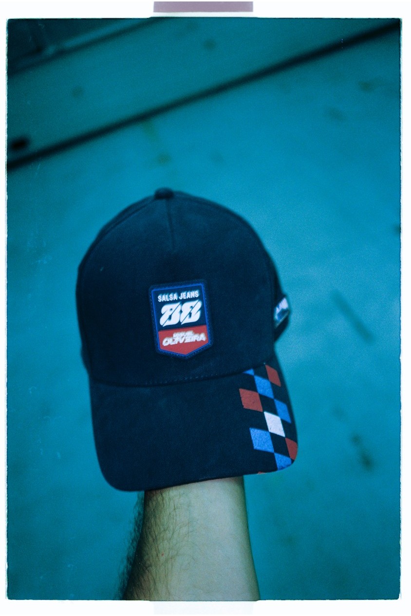 BON� MIGUEL OLIVEIRA X SALSA JEANS