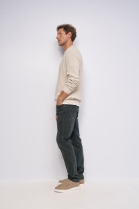 SLIM FIT JEANS