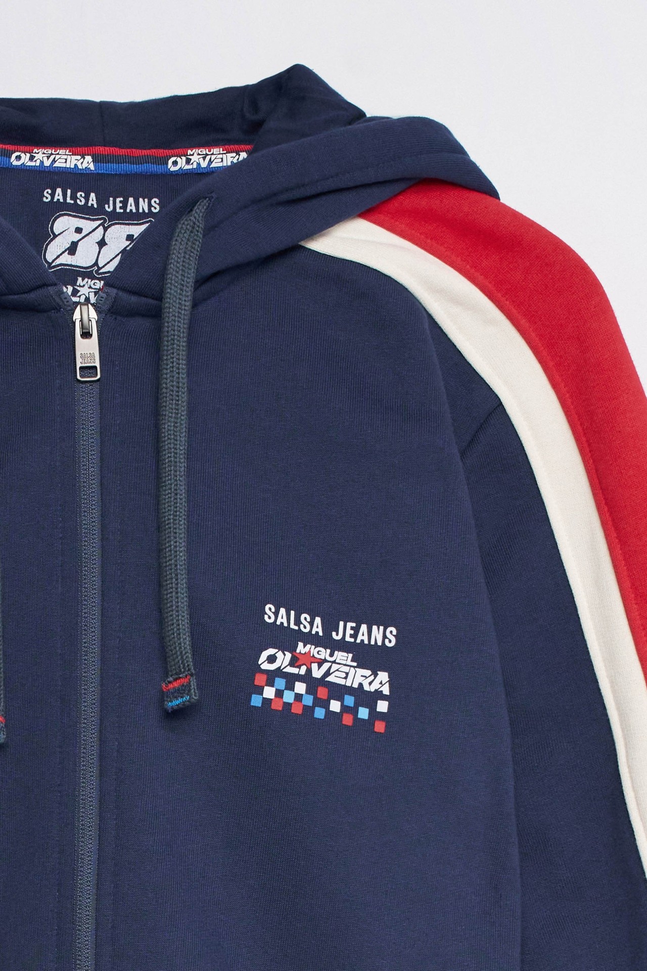 JACKE MIGUEL OLIVEIRA X SALSA JEANS