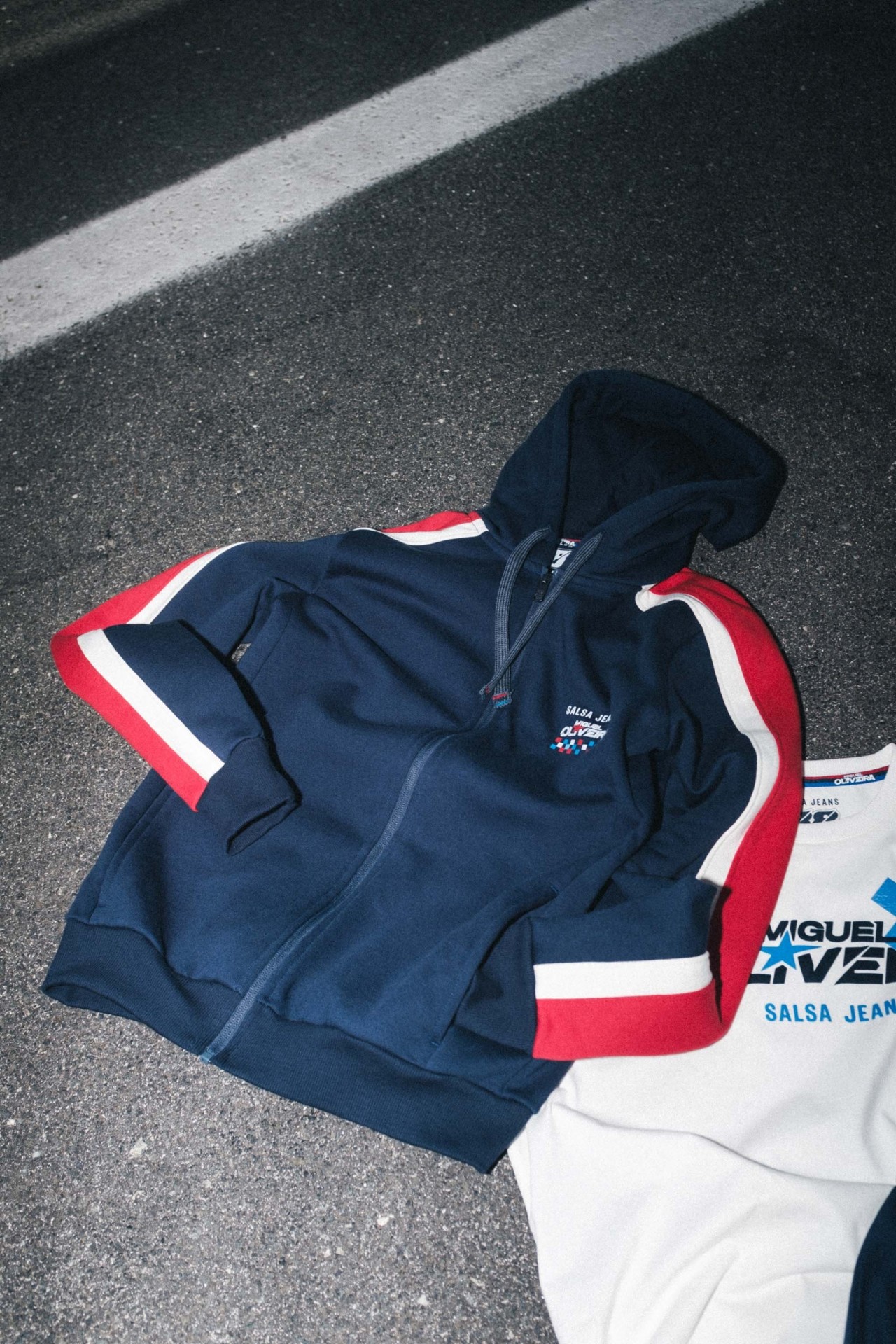 JACKE MIGUEL OLIVEIRA X SALSA JEANS
