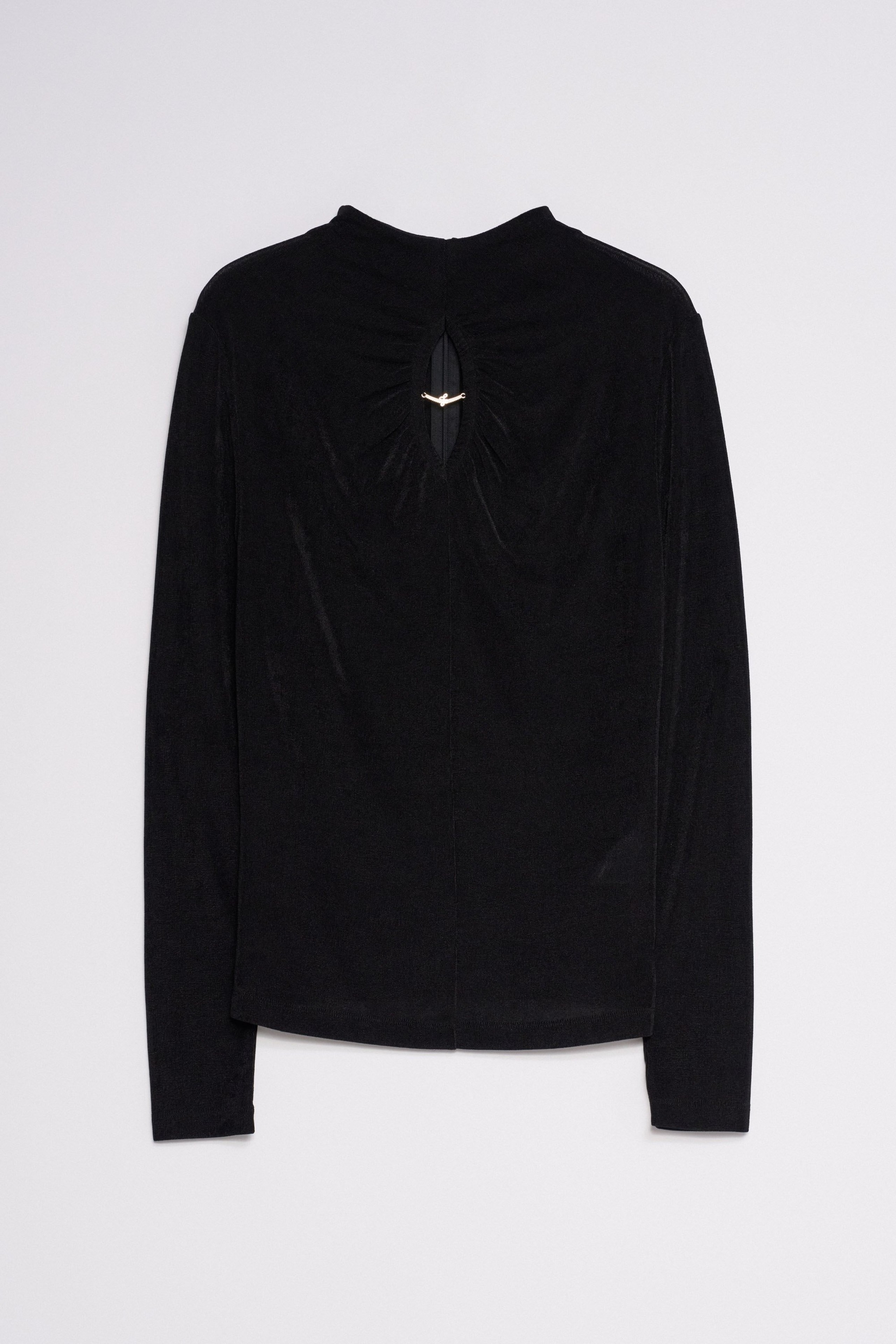 TEXTURIERTER PULLOVER MIT CUT- OUT