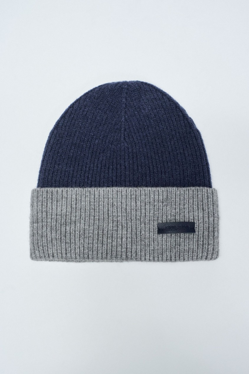 BEANIE KNITTED