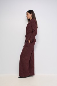 BLAZER COM RISCAS