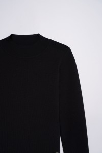 CAMISOLA DE MALHA DE GOLA ALTA