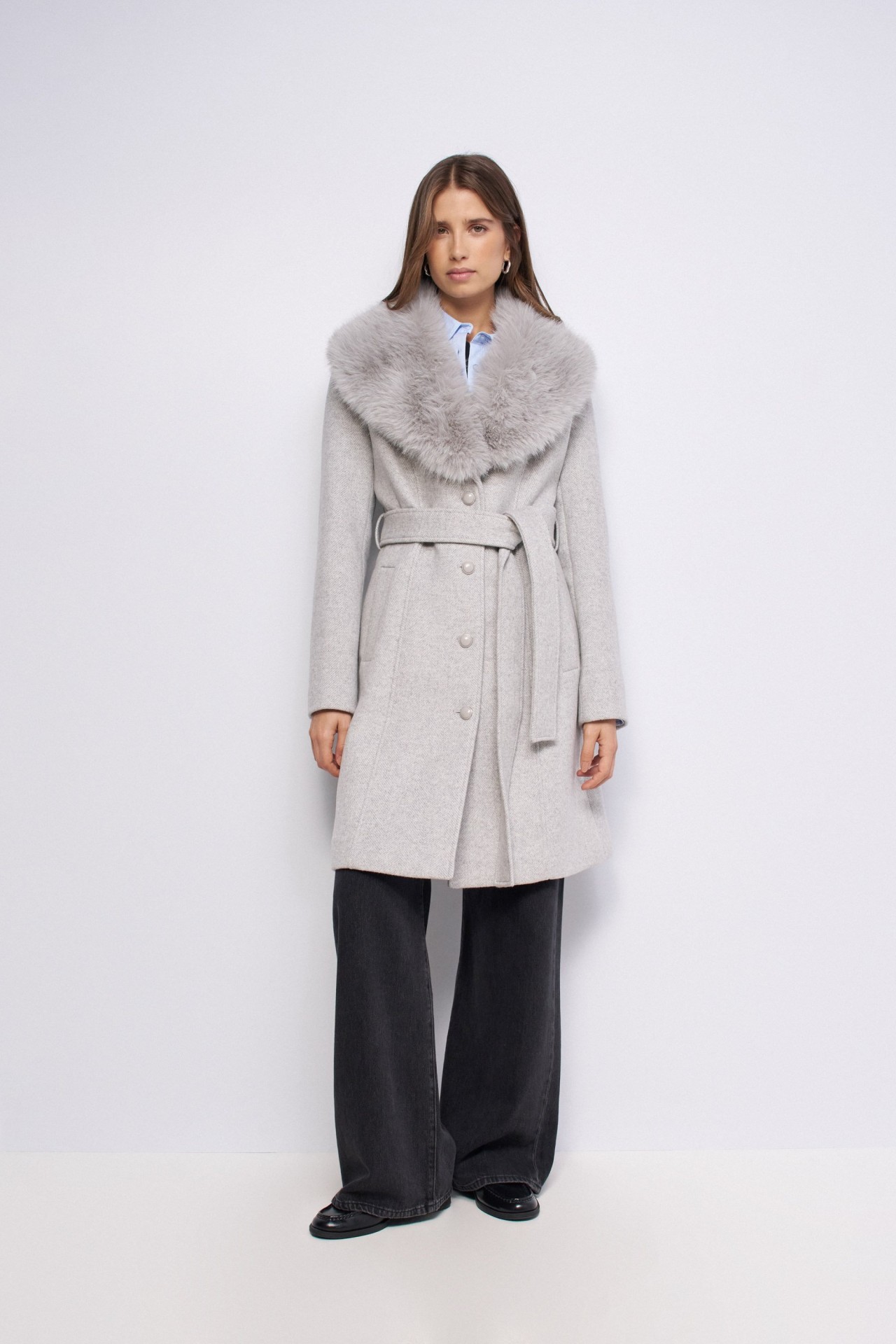 MANTEAU COURT EN LAINAGE GRACE AVEC FOURRURE